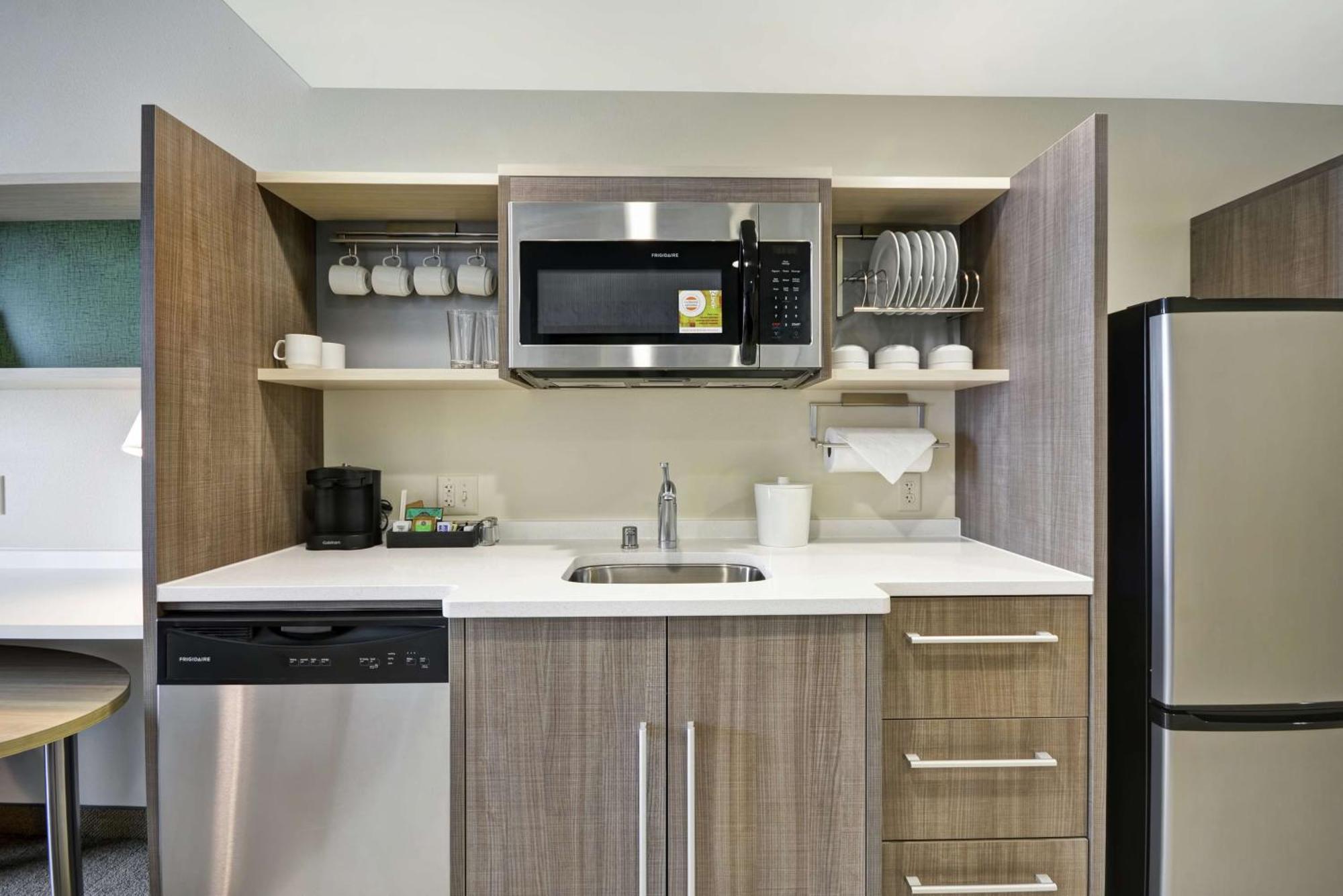 Home2 Suites By Hilton Plymouth Minneapolis Екстериор снимка